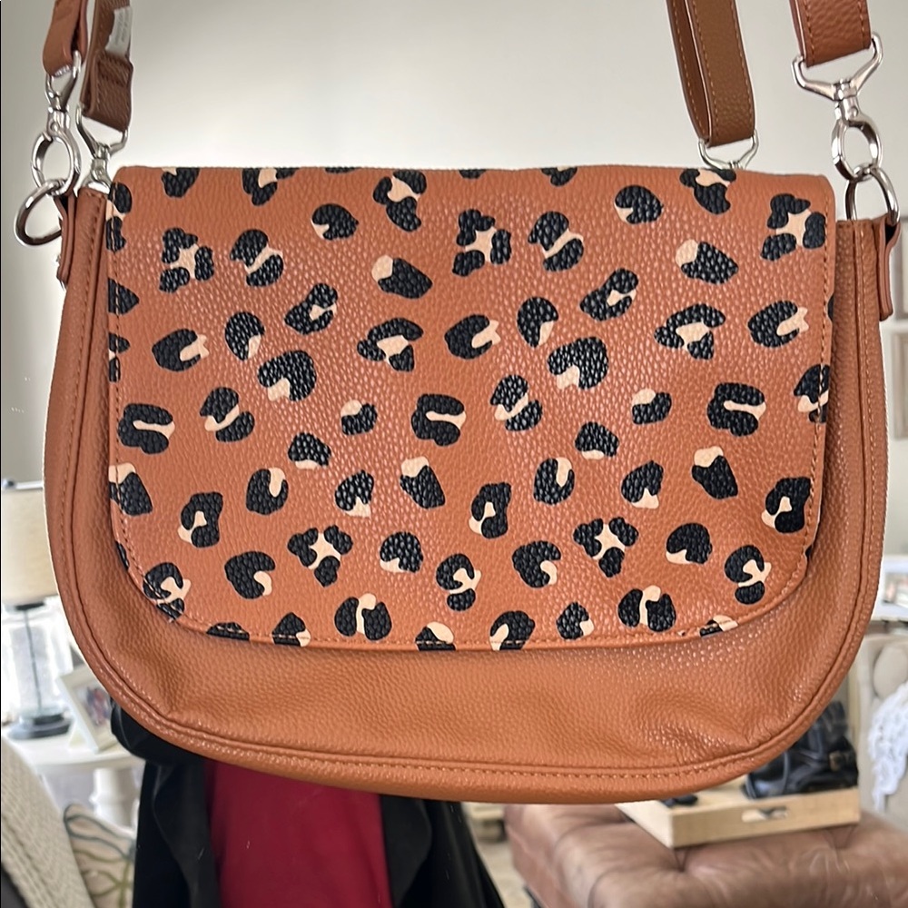 Thirty One - Leopard Print Tan Shoulder Bag